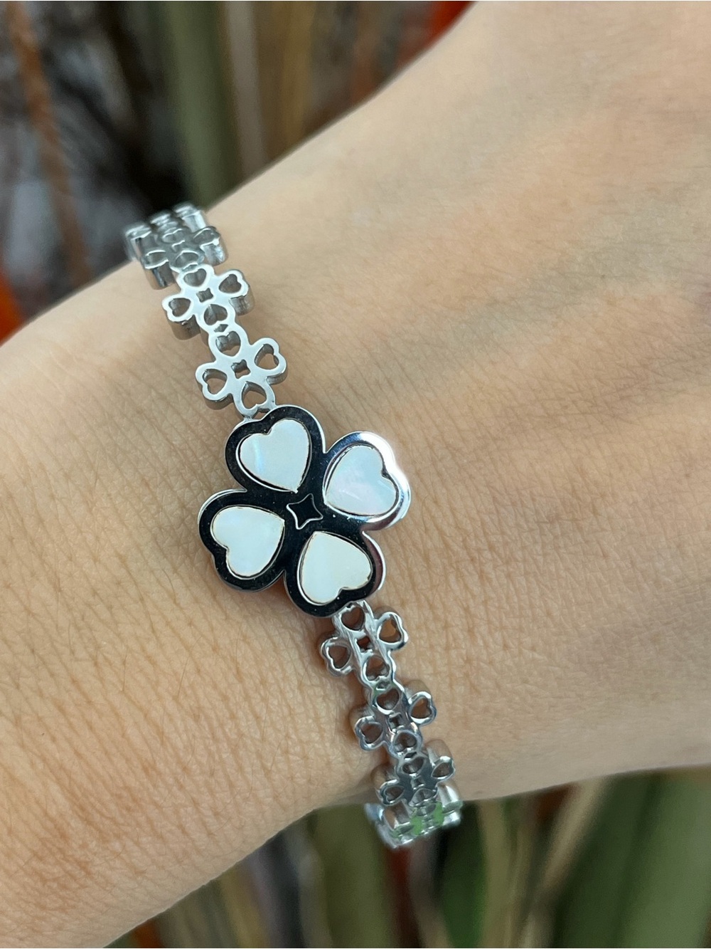 White four leaf clover silver bangle cuff bracelet